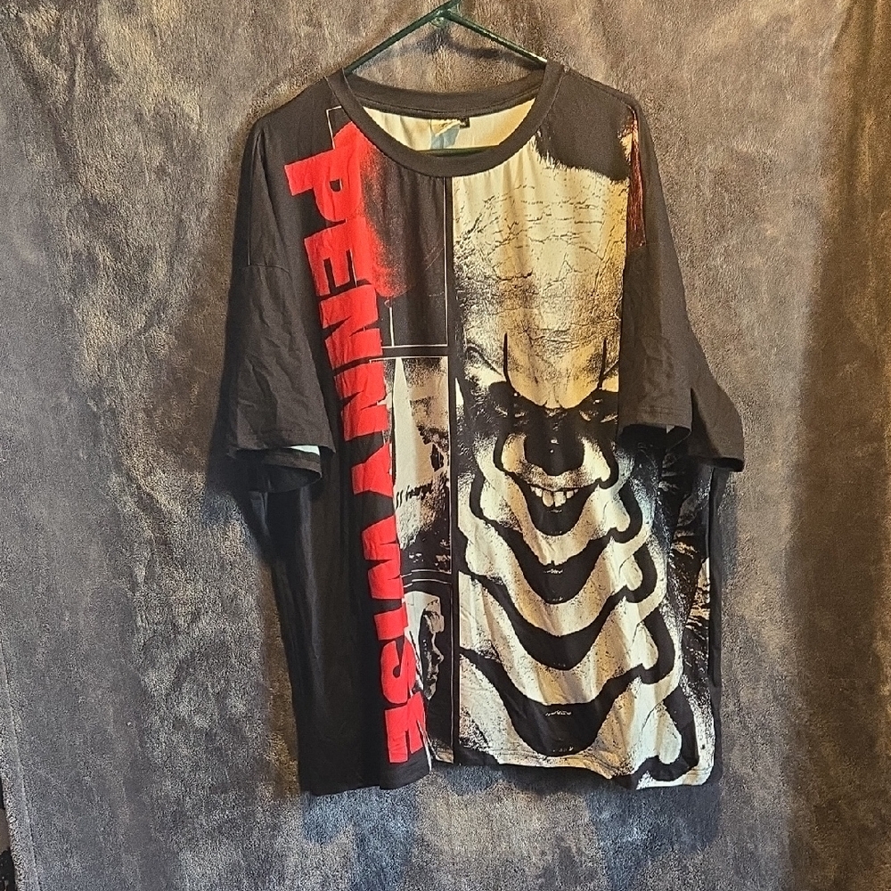 SHEIN Black and Red Graphic Tee